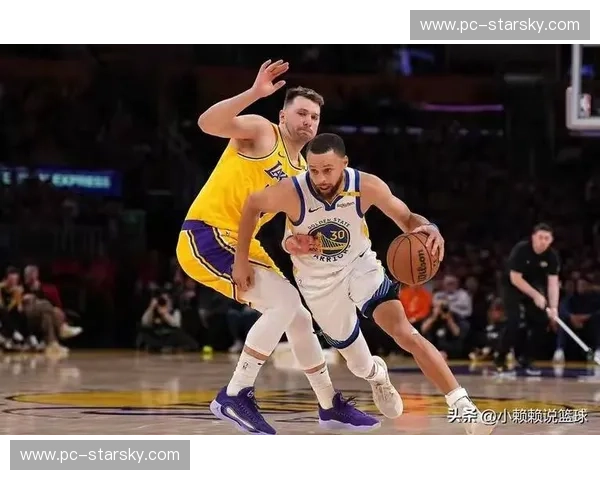 豪门恩怨再起，紫金军团硬碰南海岸铁血：湖人vs热火，这一战不仅仅是复仇